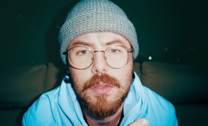 PRESS SHOT4
